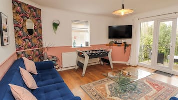 Cottage | Living area