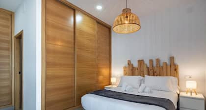 Villa Isla del Moral mit privater Terrasse, WLAN und Klimaanlage in Isla del Moral