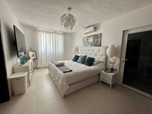 5 bedrooms, iron/ironing board, Internet - Villa Sandra Los Corales 2 minutes from the beach (Playa El Cortecito, Bavaro, Provincia La Altagracia)