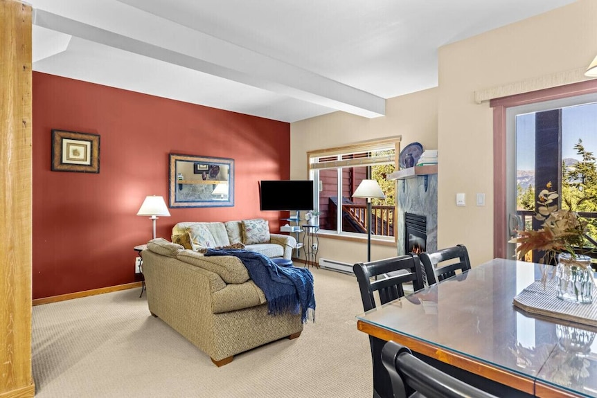 Whispering Pines 3br Townhouse Views + Hot Tub - Banff-Nationalpark
