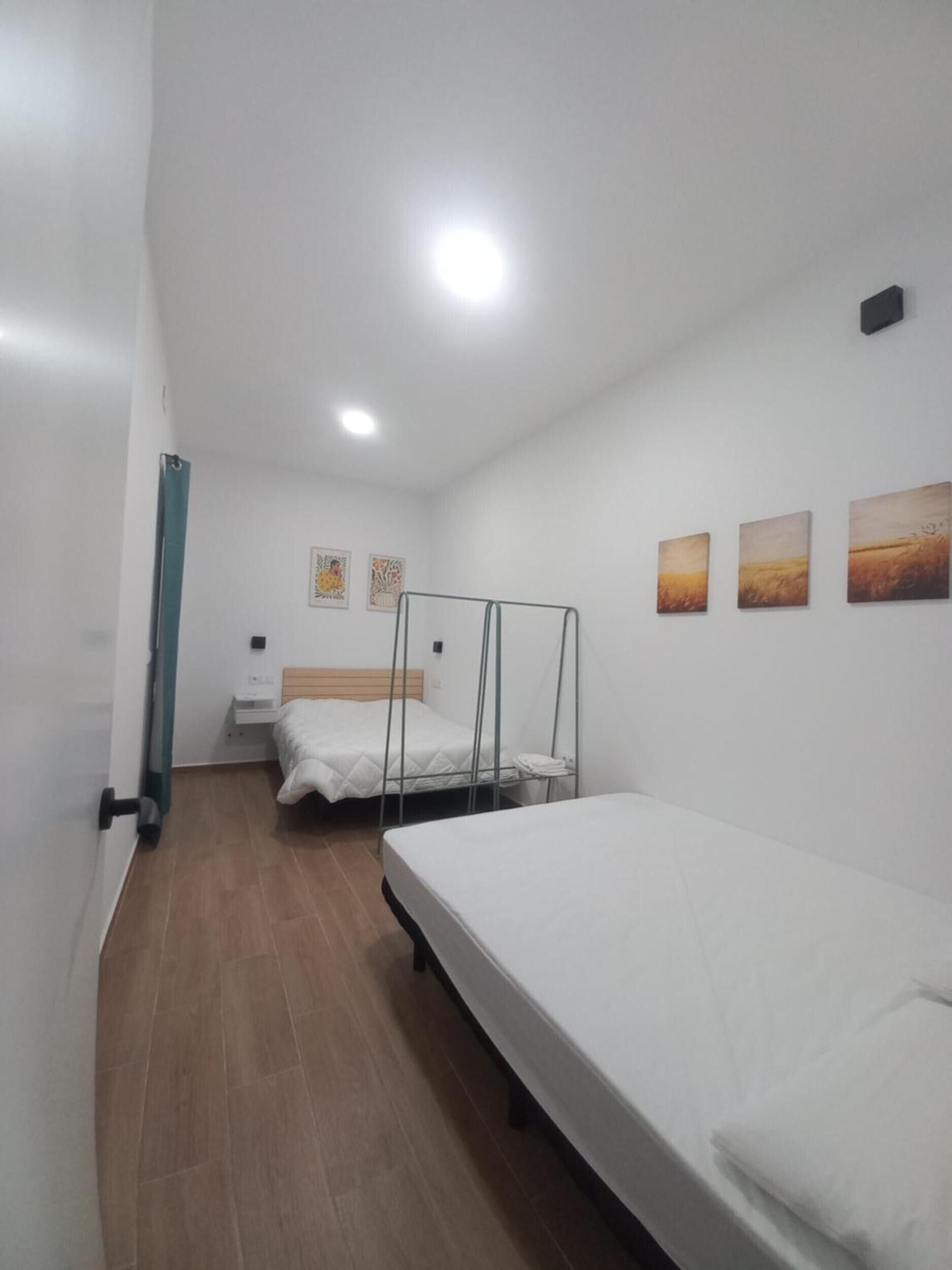 Fer et planche à repasser, Wi-Fi, draps fournis