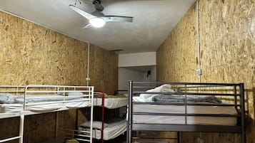 Felles sovesal – basic | Wi-fi (inkludert)