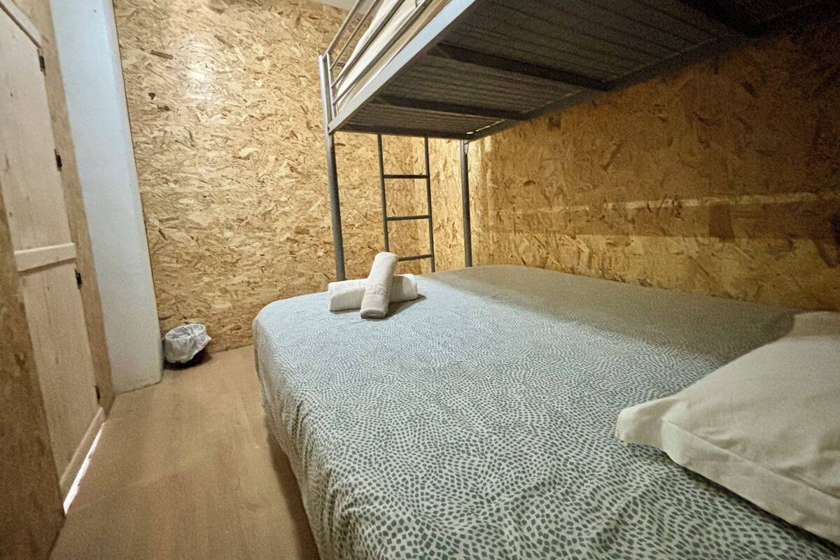 Basic Triple Room | WiFi (free)