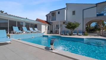 House | Pool | Indoor pool, outdoor pool