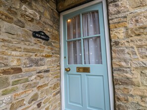 Exterior detail - Old Mill 1 (Leyburn)