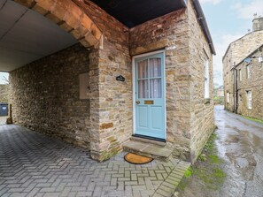 Exterior detail - Old Mill 1 (Leyburn)