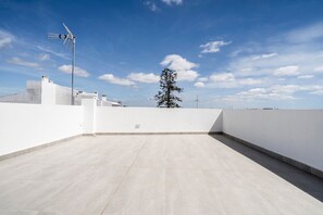 Property grounds - Apartment 'Casa Inglesa 2' with Private Terrace, Wi-Fi and Air Conditioning (Portimão)