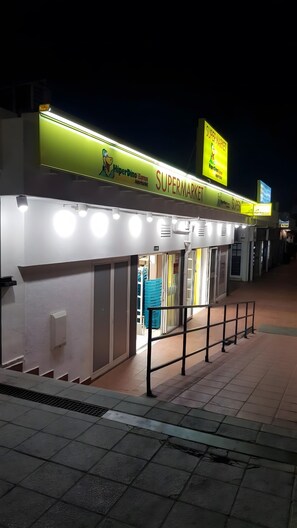 Exterior detail - Vacation Apartment 'Relax' with Mountain View, Wi-Fi and Air Conditioning (Arona)