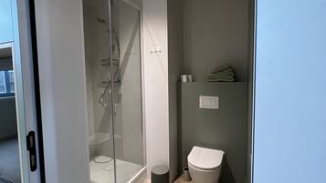 Apartment | Bathroom