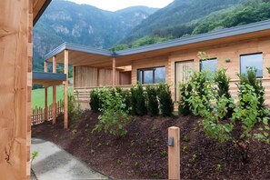 Property grounds - Chalet 'Pennhof  Castanea 5' with Mountain View, Private Terrace and Wi-Fi (Barbian)