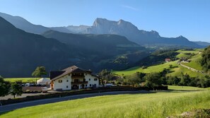 Exterior - Apartment 'Hotel Pennhof' with Mountain View, Shared Pool and Wi-Fi (Barbian)