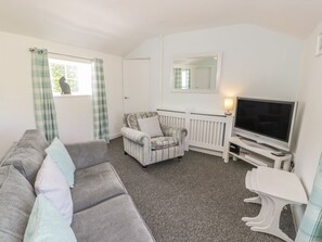 Living area - Falconers Cottage (Holyhead)