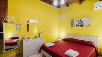 2 間睡房、熨斗/熨衫板、Wi-Fi、床單