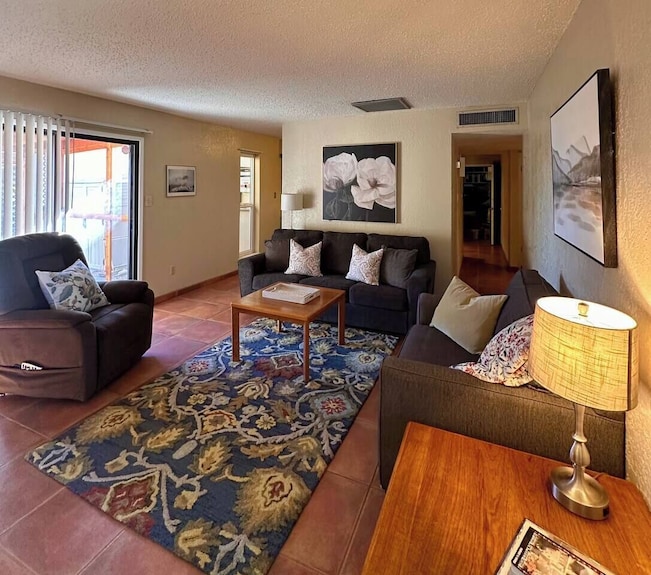 2 Bed/1 Bath Near Nmsu, Pets Welcome - 新墨西哥州