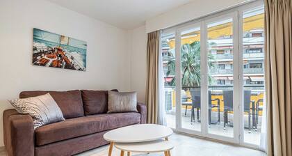Modern Apartment a/c 1br-4p - With Balcony