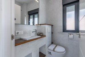 Bathroom - Vinos & Vinilos I - Centro Ayamonte (Ayamonte)