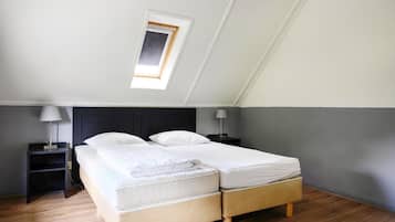 House | 3 bedrooms, individually furnished