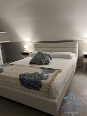 Bügeleisen/Bügelbrett, WLAN, Bettwäsche