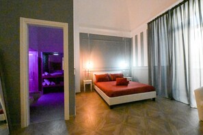 Room - Queen Room 'Orchidea Celeste' with Sea View, Wi-Fi, and Air Conditioning (Manfredonia)