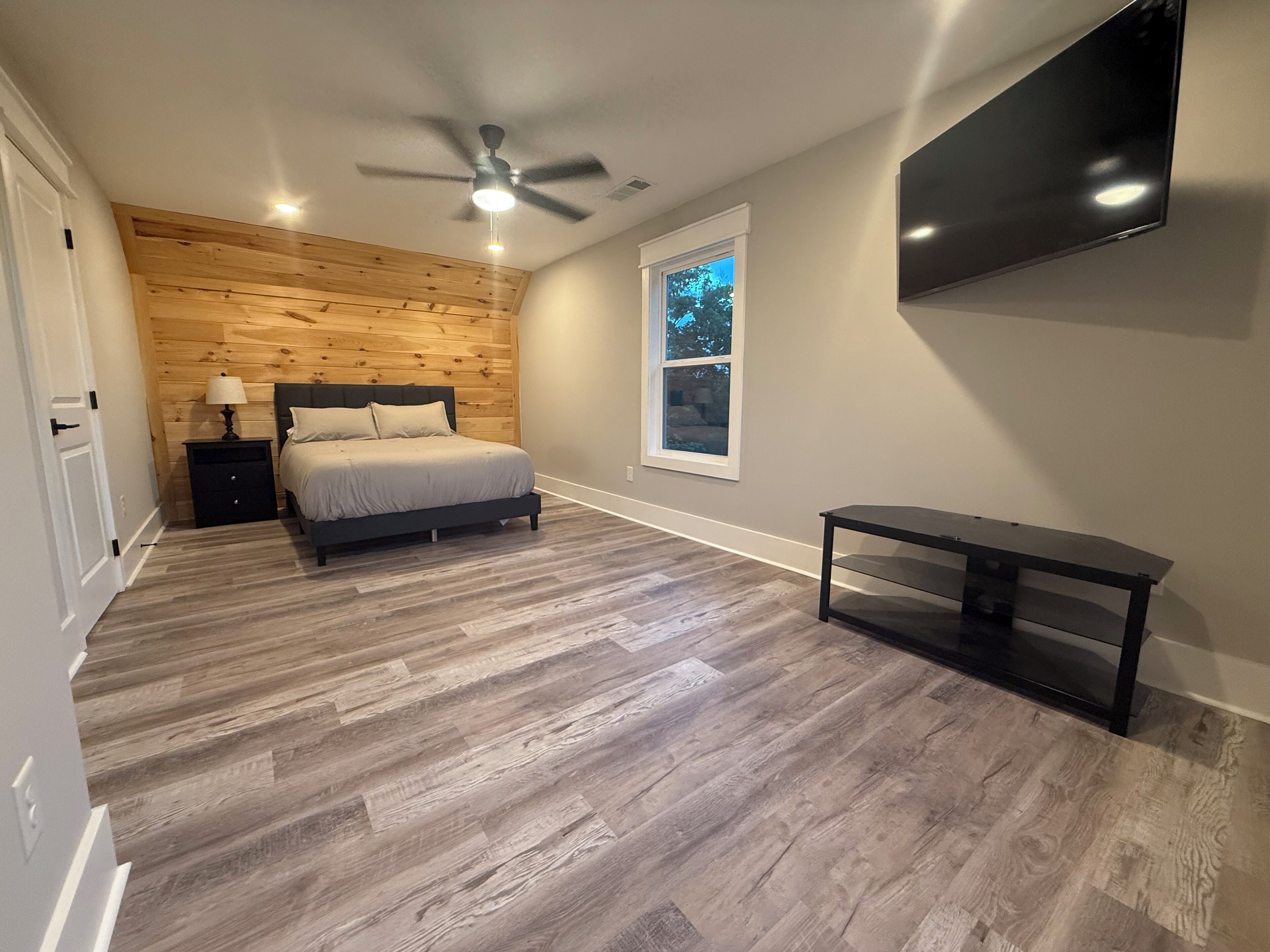 3 bedrooms, free WiFi, bed sheets