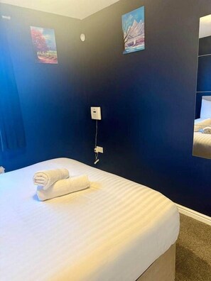 4 chambres, Wi-Fi, draps fournis