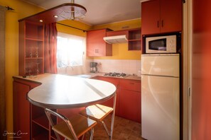 Chalet Classique, 3 chambres | Cuisine privée