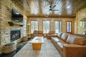 Cabin, Multiple Beds, Hot Tub, Garden View (River Fork Retreat) | Living area - River Fork Retreat, Stay for 12 (Broken Bow)