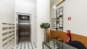 Apartment | Bahagian dalam