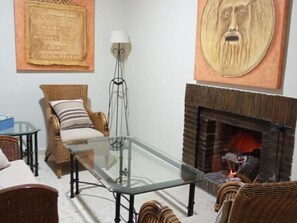 Apartment | Living room - Holiday Home With Pool in Jerez (Jerez de la Frontera)