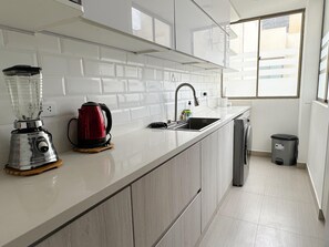 Apartamento, 2 quartos, para não fumantes, vista para a cidade | Cozinha privada