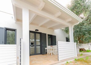 Exterior detail - Apartment 'Le Case Di Chri' with Wi-Fi and Air Conditioning (Mattinata)