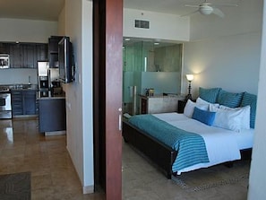 Fer et planche à repasser, Wi-Fi, draps fournis