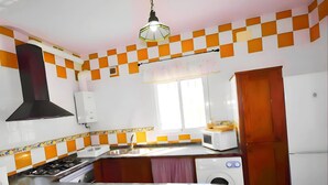 Apartment | Private kitchen - El Palmar Coastal Chalet for 6 (Vejer de la Frontera)