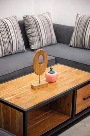 Apartment, 3 Bedrooms, Accessible, Smoking | Living room - Tapeshwar Heights Ha (New Delhi)