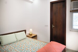 Apartment, 3 Bedrooms, Accessible, Smoking - Tapeshwar Heights Ha (New Delhi)