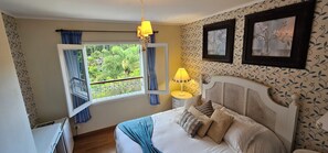 Superior Double Room, 1 Queen Bed, Mountain View - Pousada Atalaia Premium (Campos do Jordão)