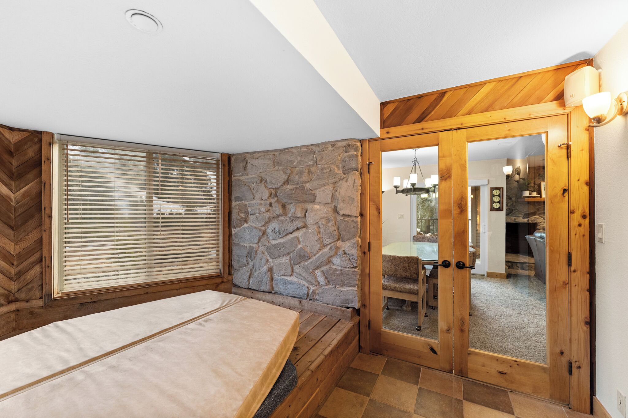 Condo (2 Bedrooms) | Exterior