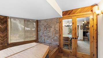 Condo (2 Bedrooms) | Exterior