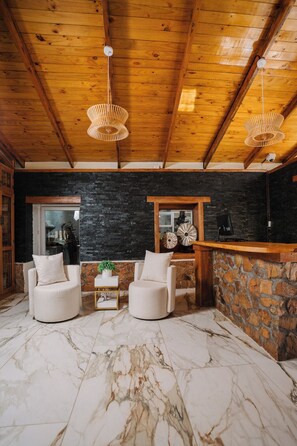 Reception - Hotel Dorys de Lourdes (Paiguano)