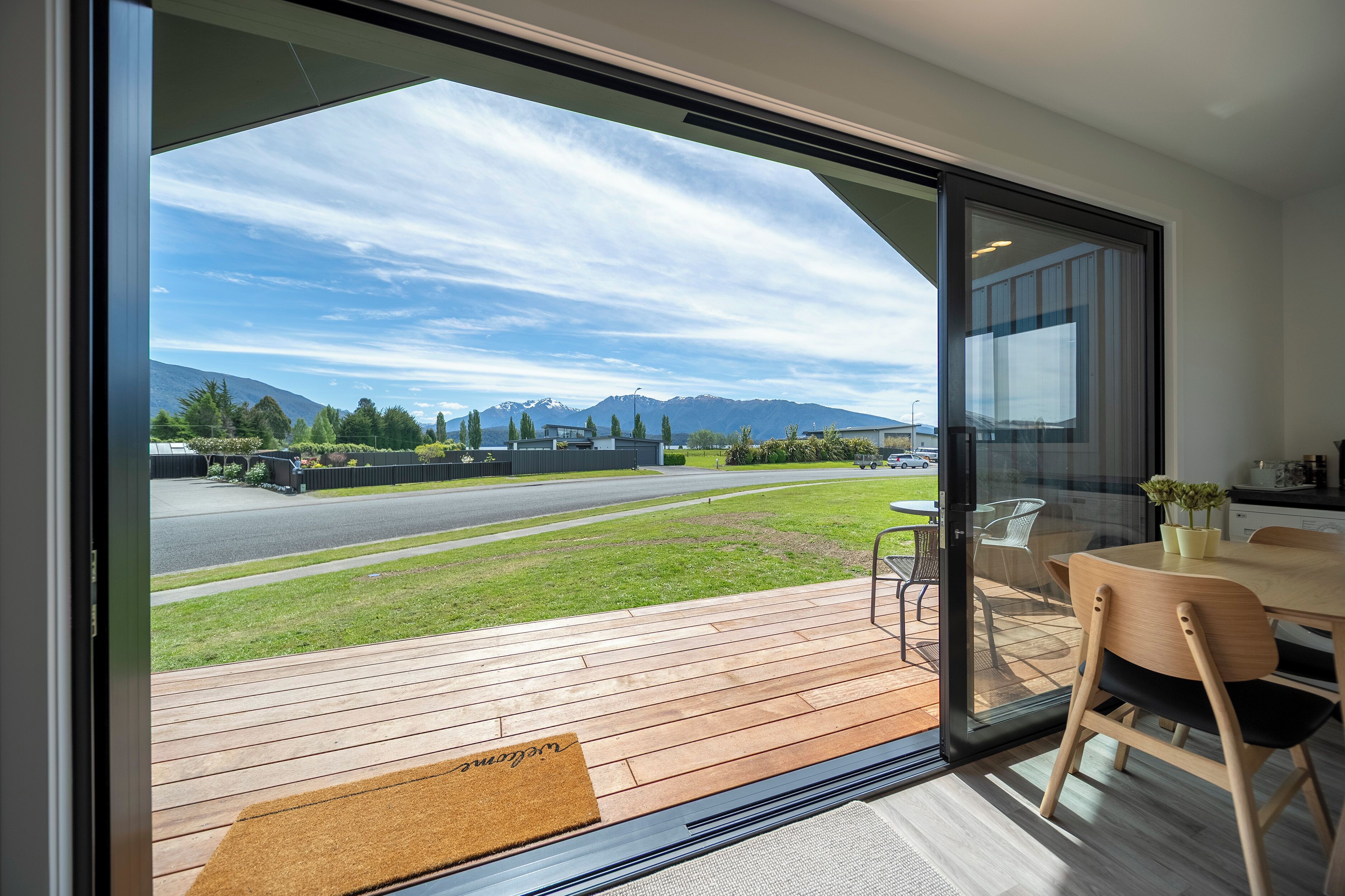 تناول الطعام بالخارج