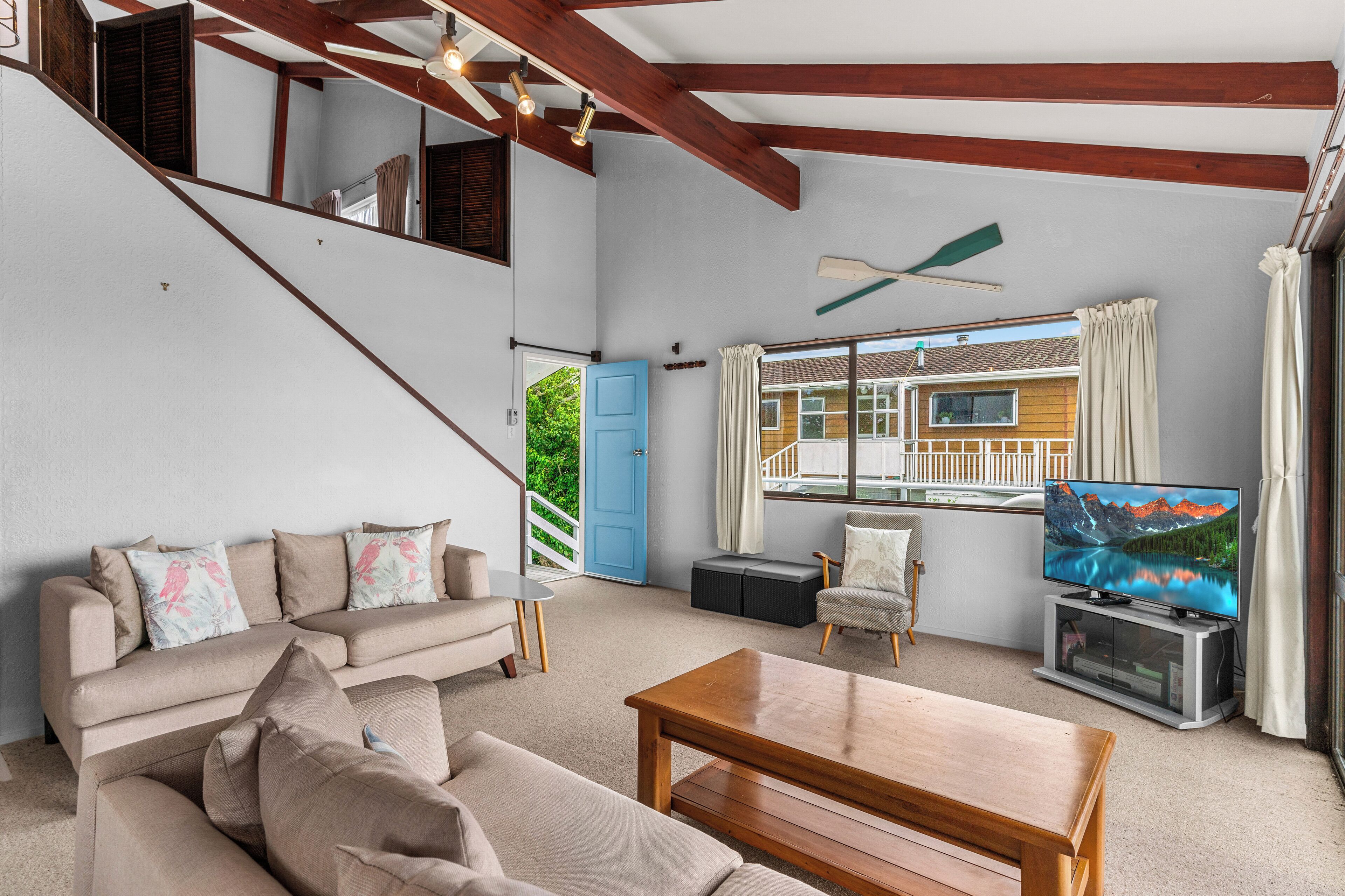 Panui Views - Snells Beach Holiday Home - Warkworth