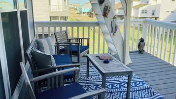 Resortwoning, Meerdere bedden, terras (Saltwater Solace) | Terras