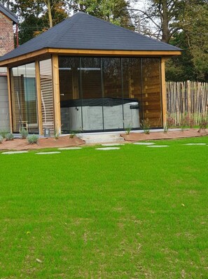 House | Garden - Peaceful Holiday Home Near Hannut (Hannut)