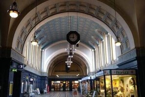 صورة غير مصنفة، 2 من 8، زرّ