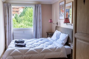 Apartemen | 1 kamar tidur, ruang kerja ramah laptop, dan setrika/meja setrika