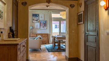 Apartment | Living room