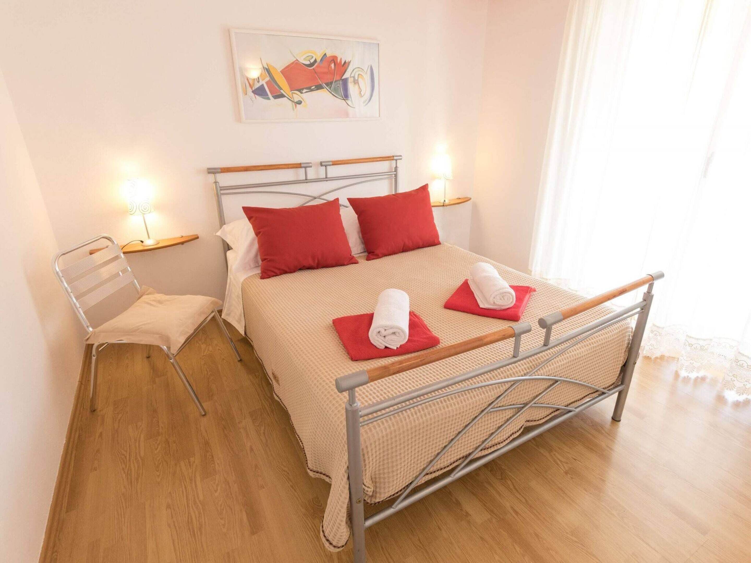 Apartment | 4 bedrooms, individually furnished, iron/ironing board