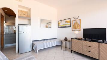 Fer et planche Ă repasser, Wi-Fi, draps fournis