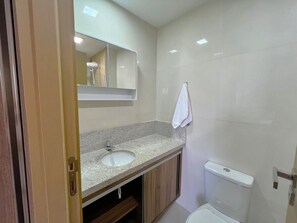 Căn hộ cơ bản | Phòng tắm