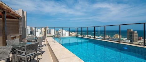 Eenvoudig appartement | Zwembad | Een buitenzwembad